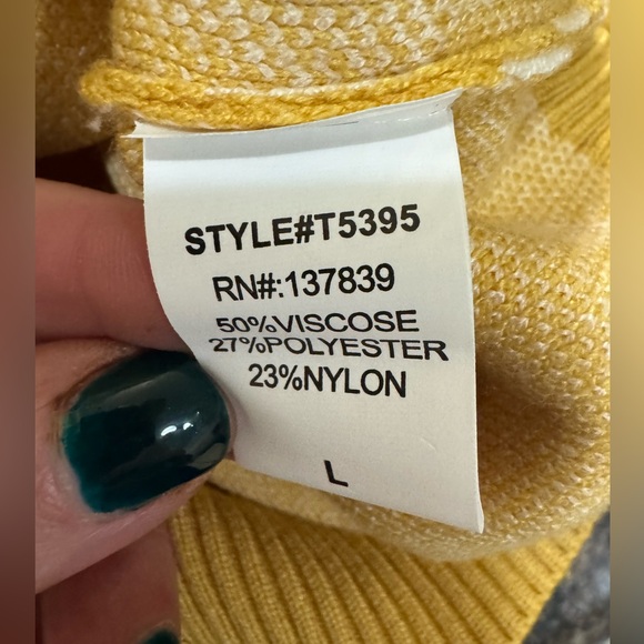 Cutest debut sweater! Color is so fun - Picture 6 of 6